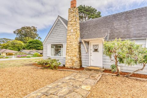 Photo of 195 Cedar Street, PACIFIC GROVE, CA 93950 (MLS # ML82049195)