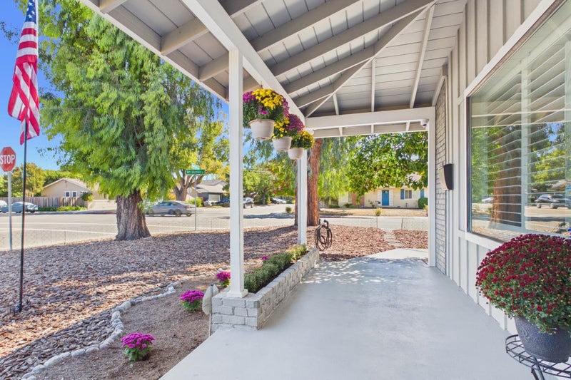 1651 Mount Vernon Drive