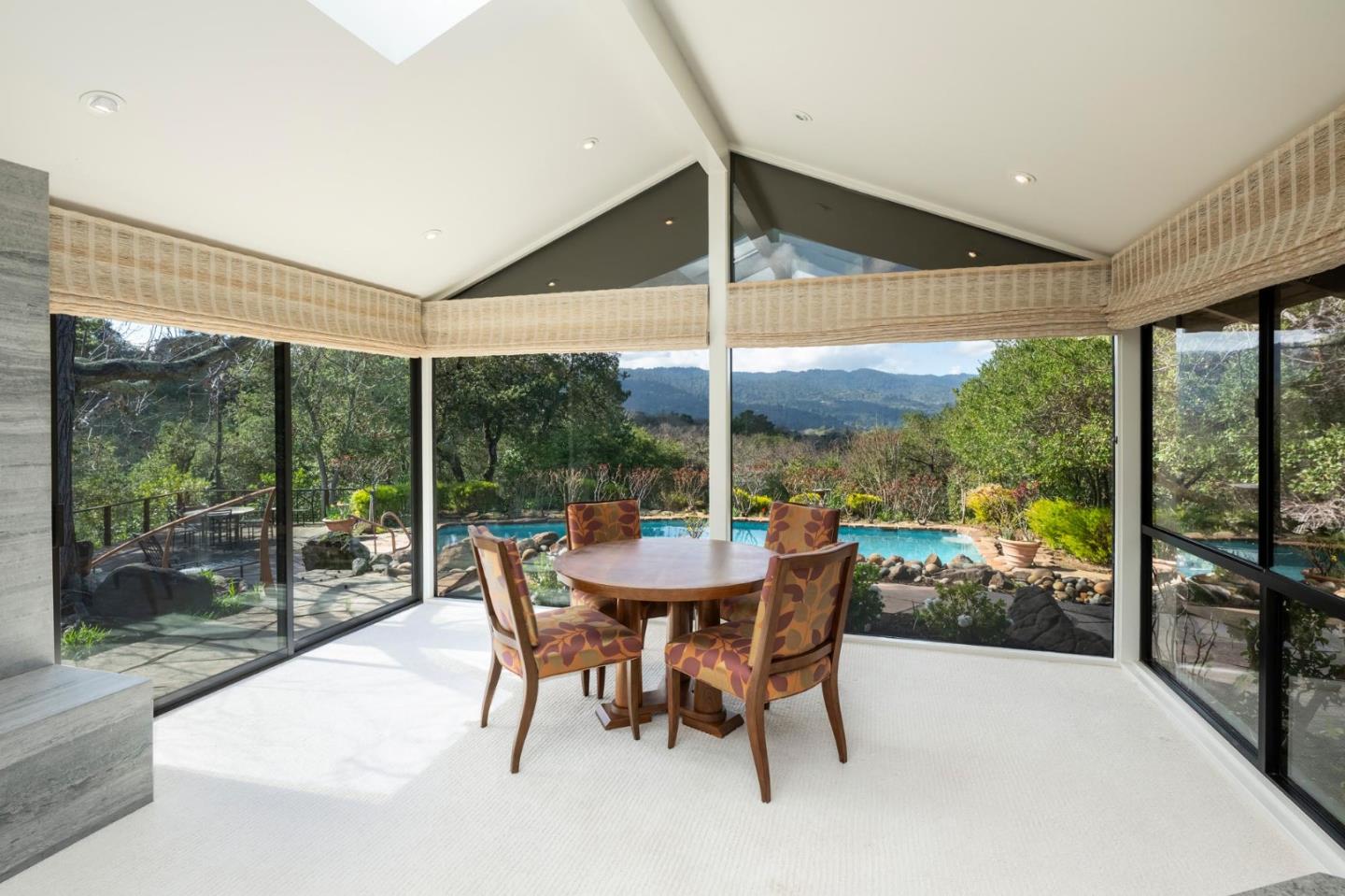 578 CRESTA VISTA Lane