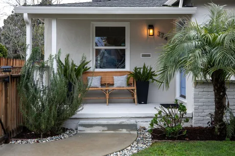 374 Charles Street, Sunnyvale, CA 94086 - #: ML81991792