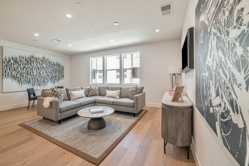 3209 Ivory Terrace