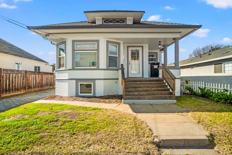Tiny photo for 731 Locust Street, SAN JOSE, CA 95110 (MLS # ML82032903)