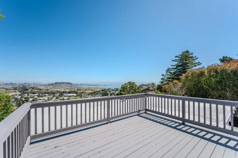 339 Kings Road, Brisbane, CA 94005 - #: ML82053108
