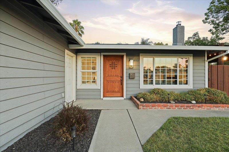 633 Tanager Road