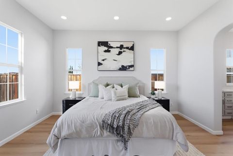 Tiny photo for 3434 Piemonte Court, San Jose, CA 95148 (MLS # ML82039097)