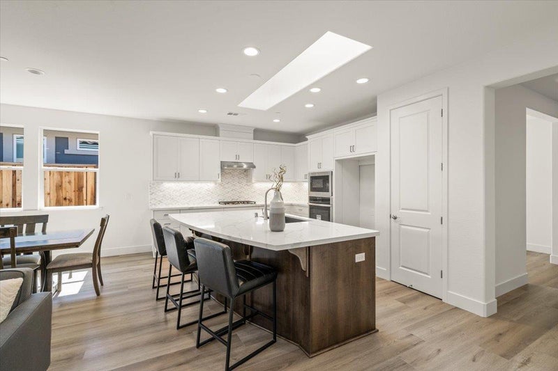 2109 White Oak Drive