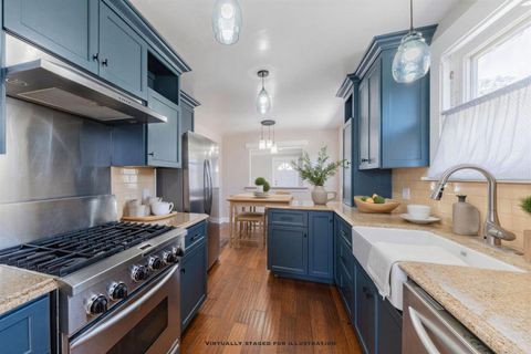 Tiny photo for 116 Oak Street, Salinas, CA 93901 (MLS # ML82039498)