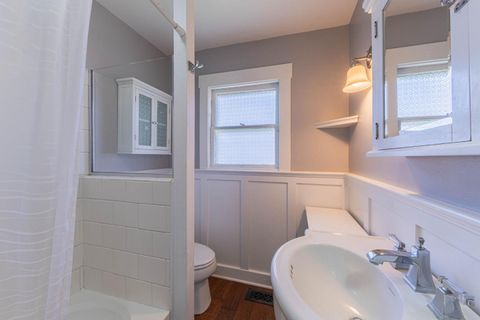 Tiny photo for 116 Oak Street, Salinas, CA 93901 (MLS # ML82039498)