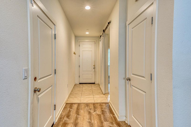 271 Lamplighter Lane
