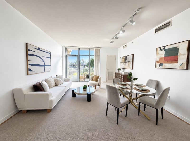 175 West Saint James Street 304