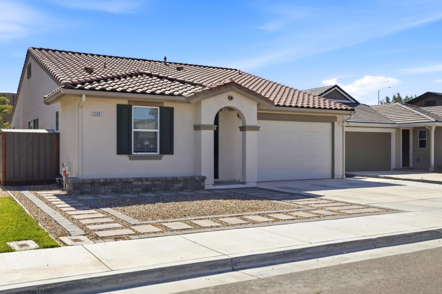 2951 Kern Way