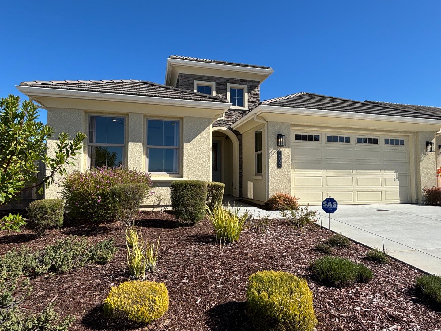 1507 Santana Ranch Drive