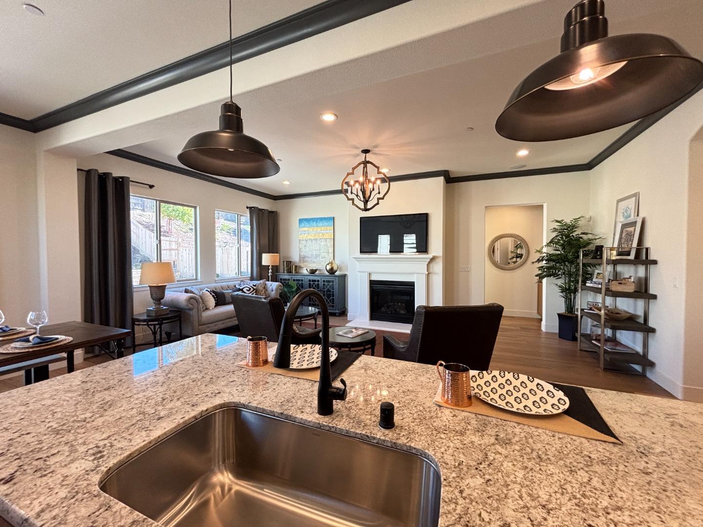 1507 Santana Ranch Drive