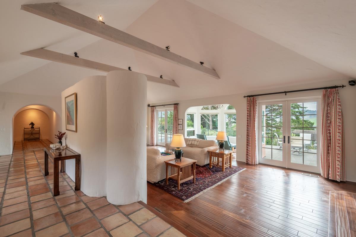 25987 Rio Vista Drive