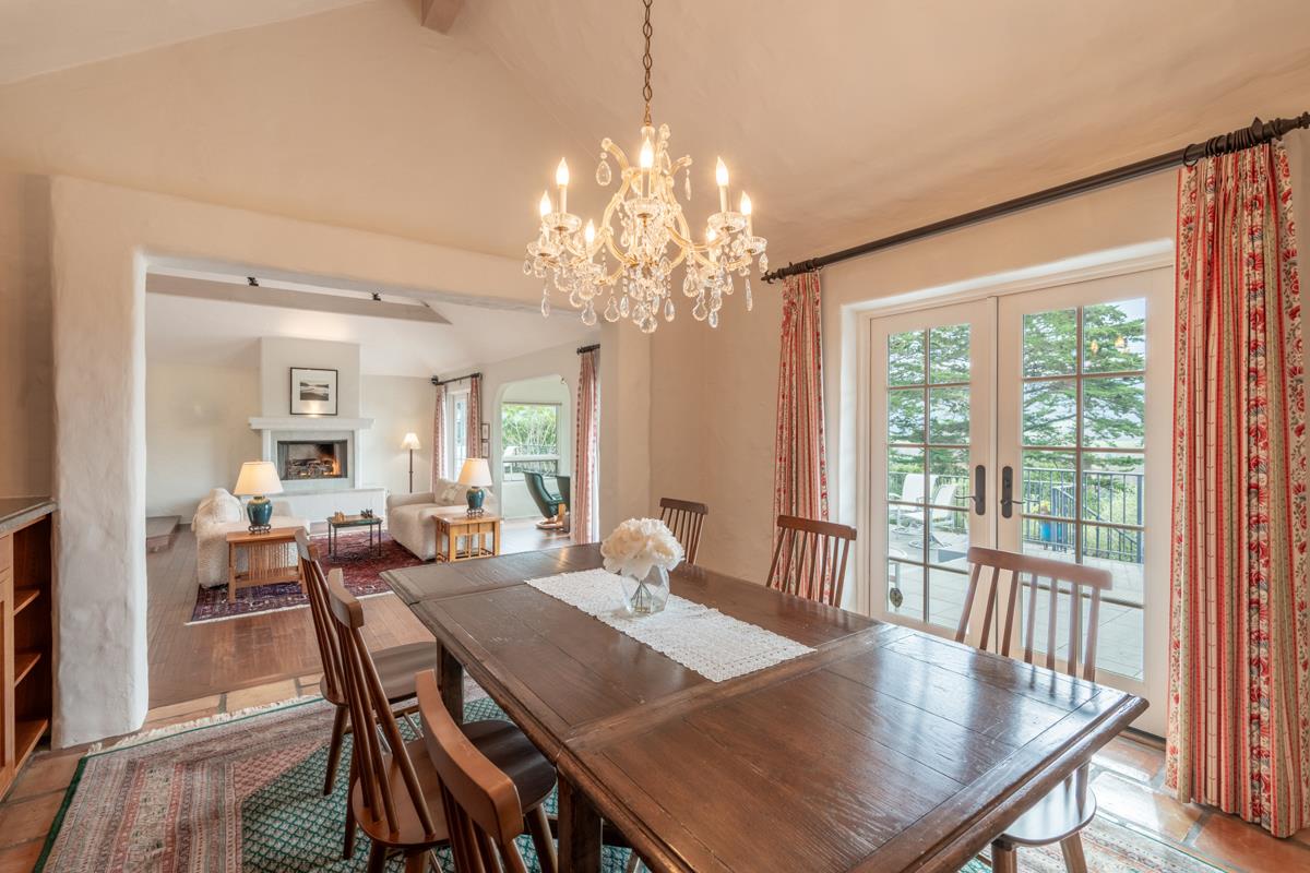 25987 Rio Vista Drive