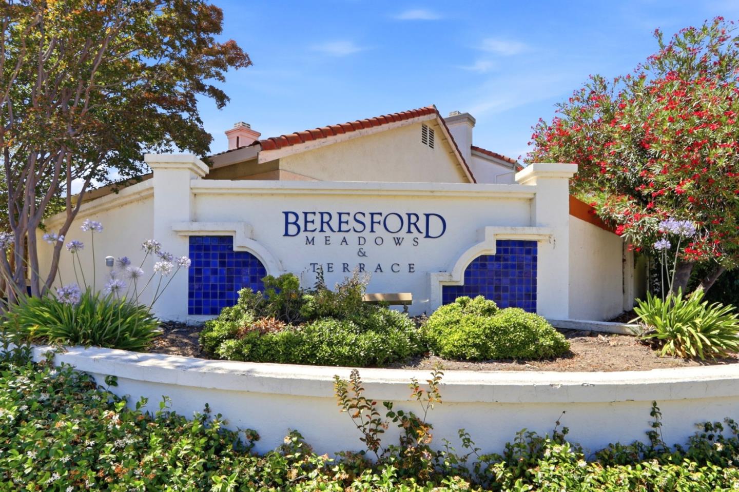 242 Fairmeadow Way