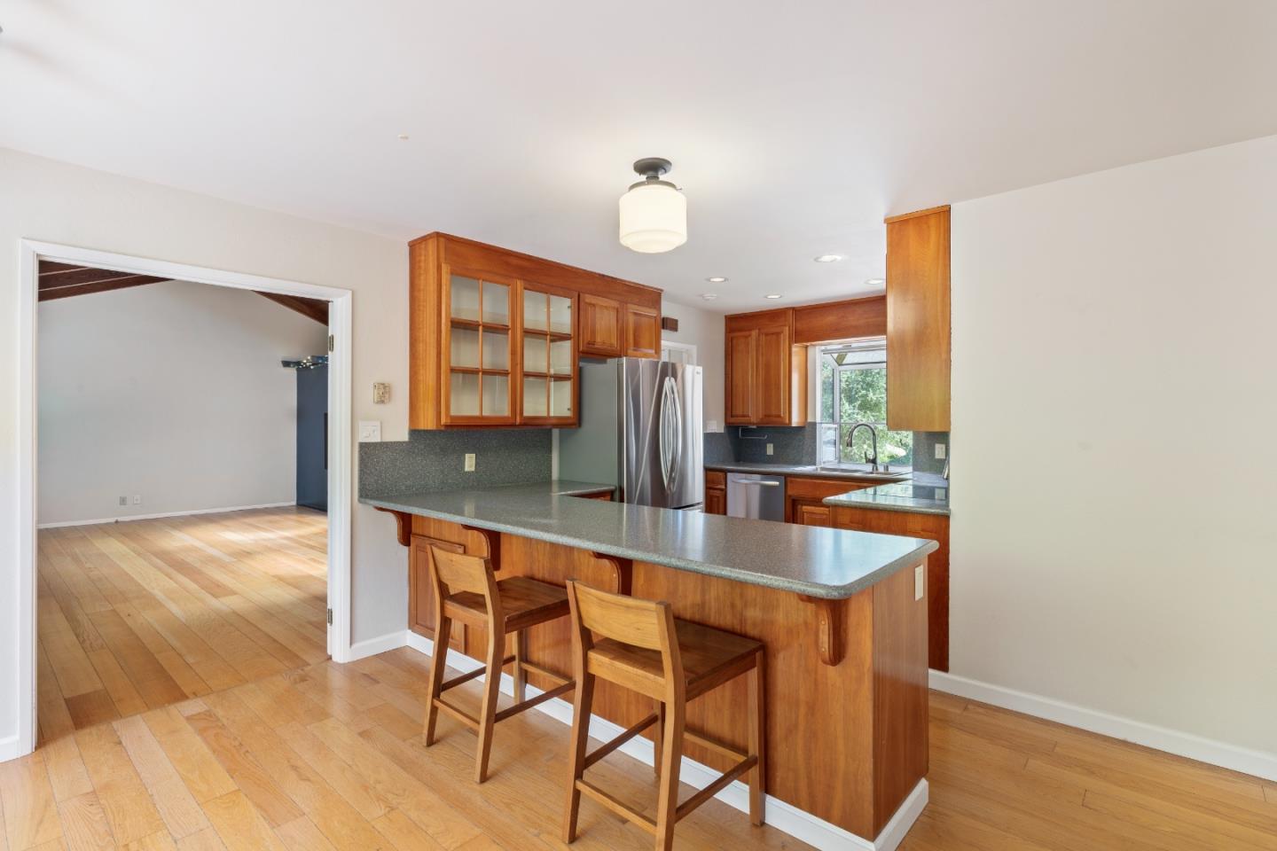 1516 Wistaria Lane