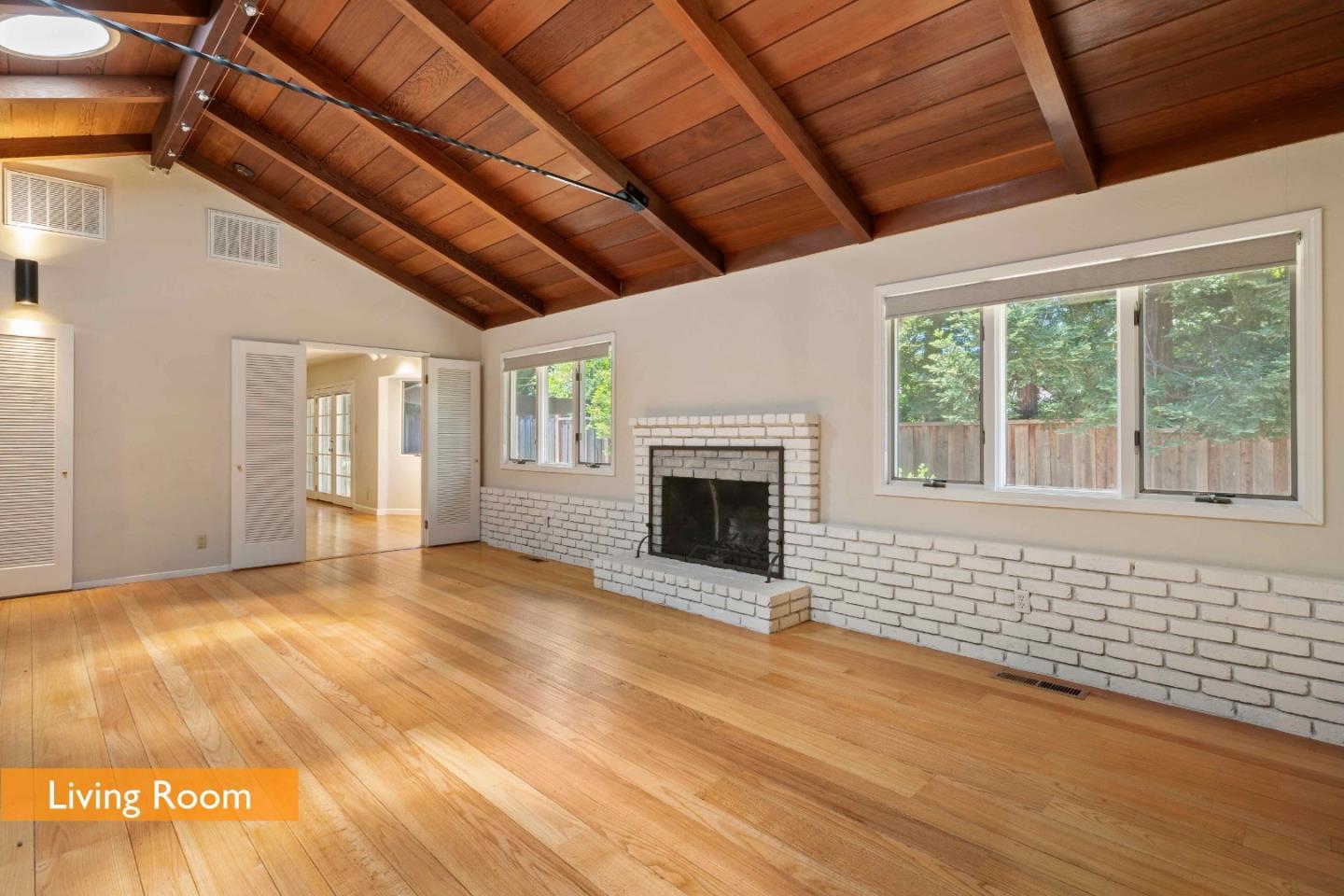 1516 Wistaria Lane