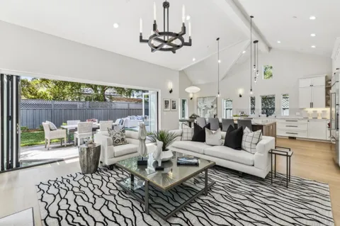 1218 Middlefield Road, Palo Alto, CA 94301 - #: ML82009997