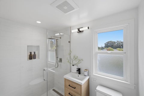 Tiny photo for 639 Pico Avenue, San Mateo, CA 94403 (MLS # ML82060447)