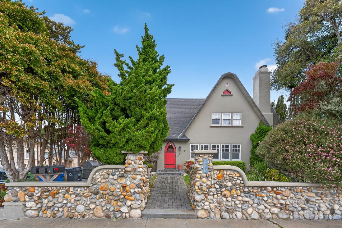 410 Pine Avenue