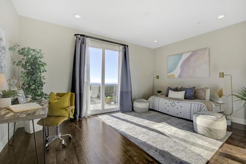 Tiny photo for 2001 Ocean View Court #D, Daly City, CA 94014 (MLS # ML82031533)