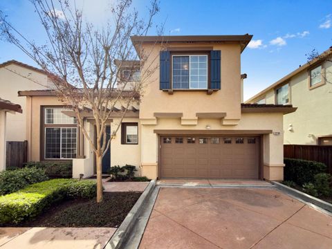 Photo of 2214 Gianera Street, SANTA CLARA, CA 95054 (MLS # ML82036895)