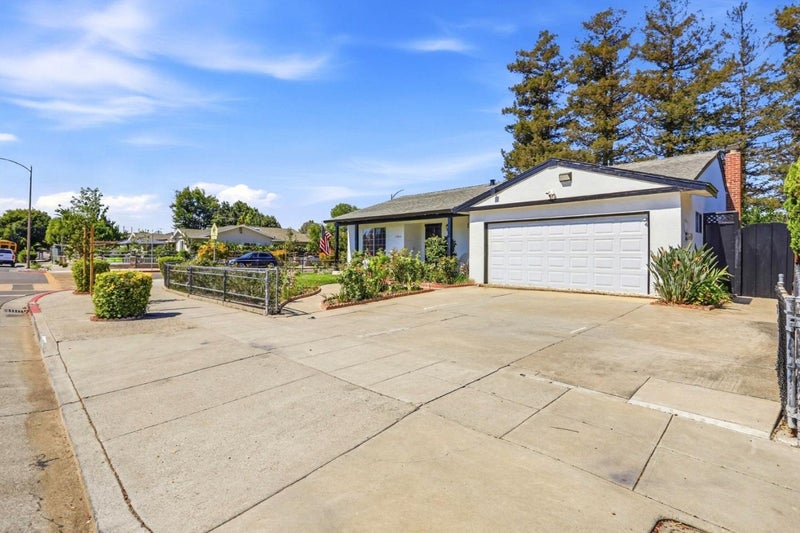 1303 Sylvia Drive