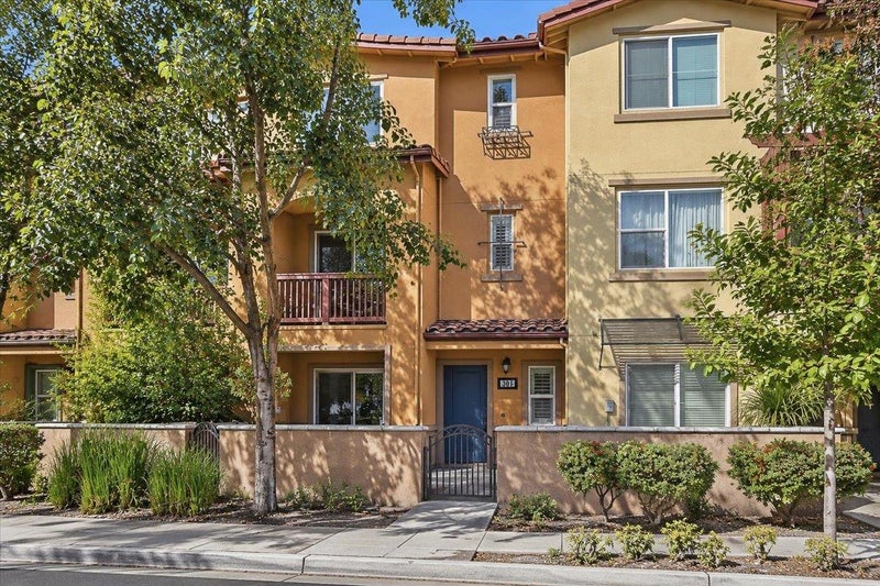 305 Santa Diana Terrace