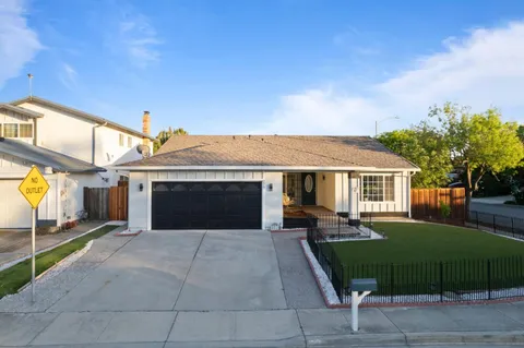270 Enriquez Court, Milpitas, CA 95035 - #: ML81999006