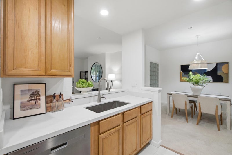 613 Arcadia Terrace 102