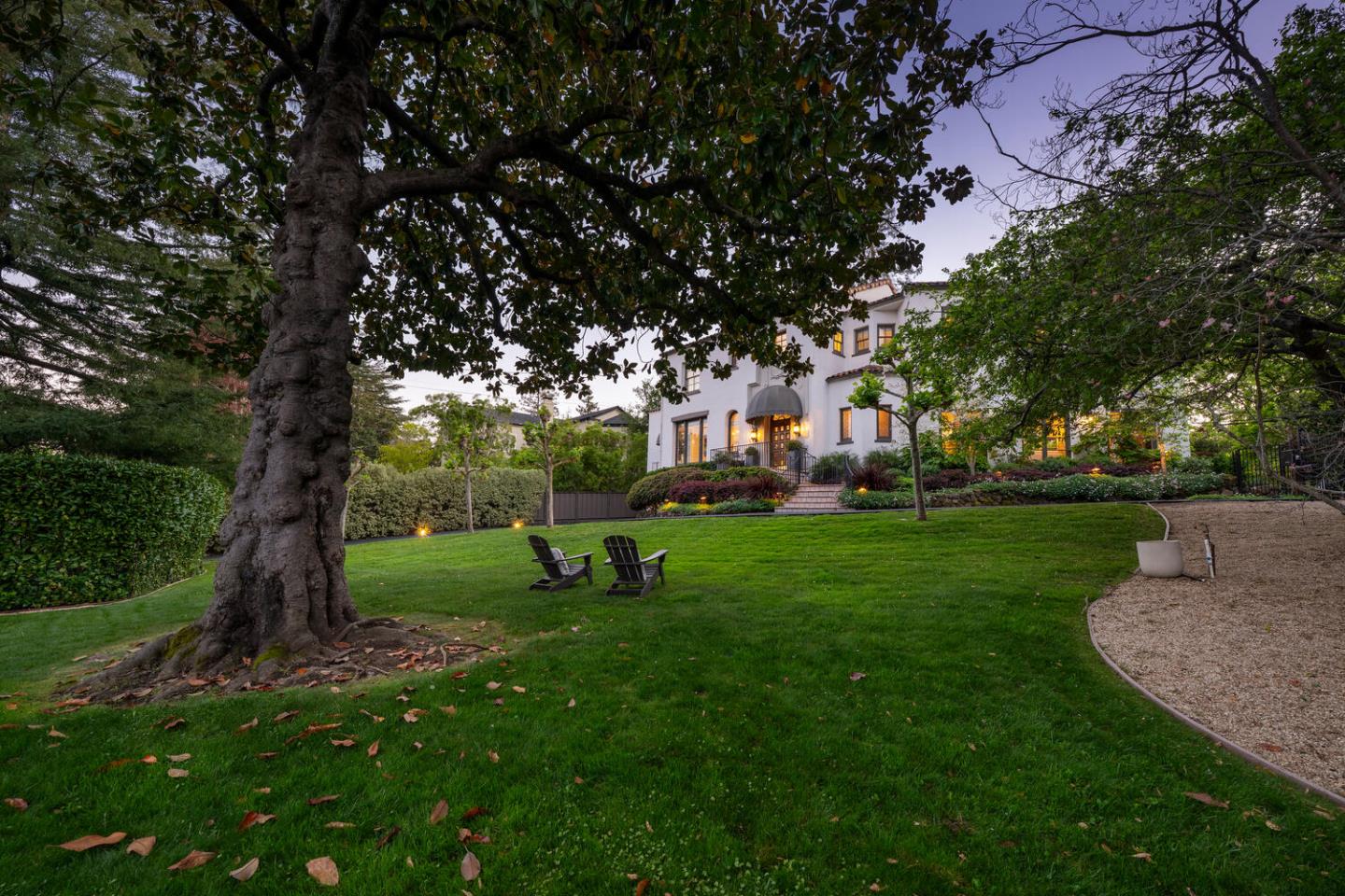 335 El Portal Avenue