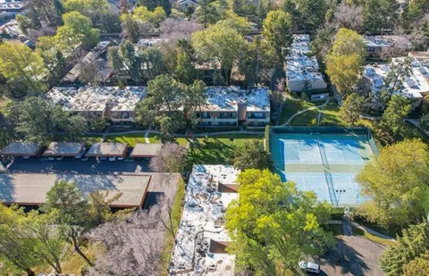 275 Tradewinds Drive Unit 12, San Jose, CA 95123 - #: ML81998535