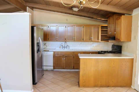 Tiny photo for 340 Walnut Lane, GILROY, CA 95020 (MLS # ML82053778)