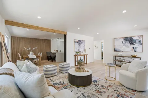 10910 Glen Artney Street, Oakland, CA 94605 - #: ML82041411