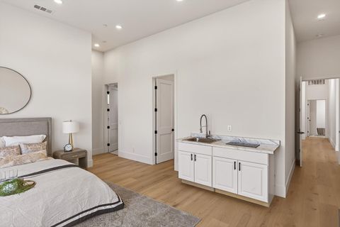 Tiny photo for 18645 Paseo Lado, SARATOGA, CA 95070 (MLS # ML82034731)