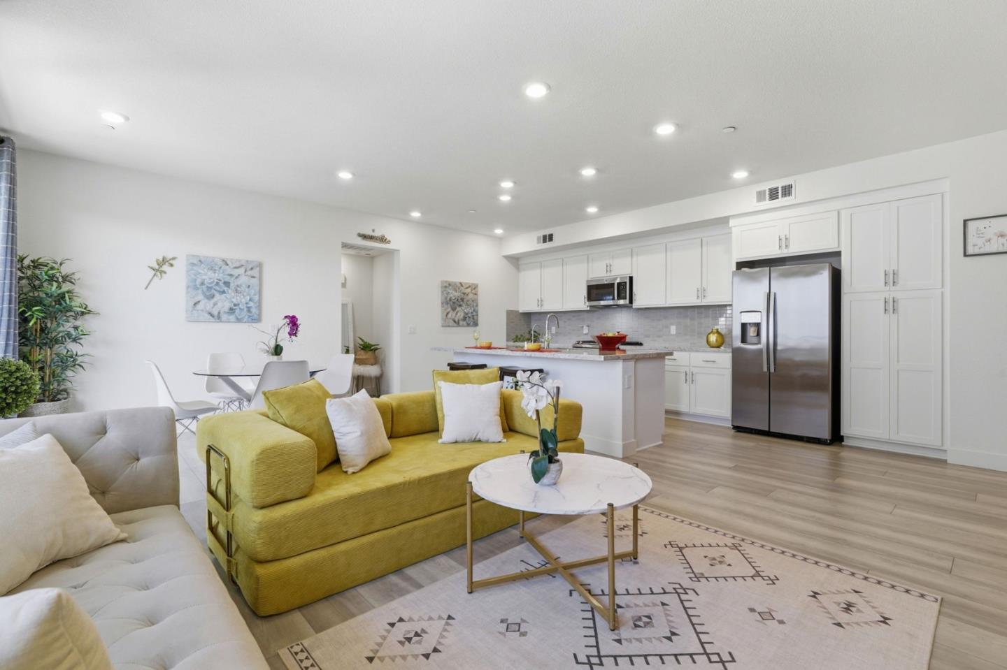 3873 Quantum Drive 303