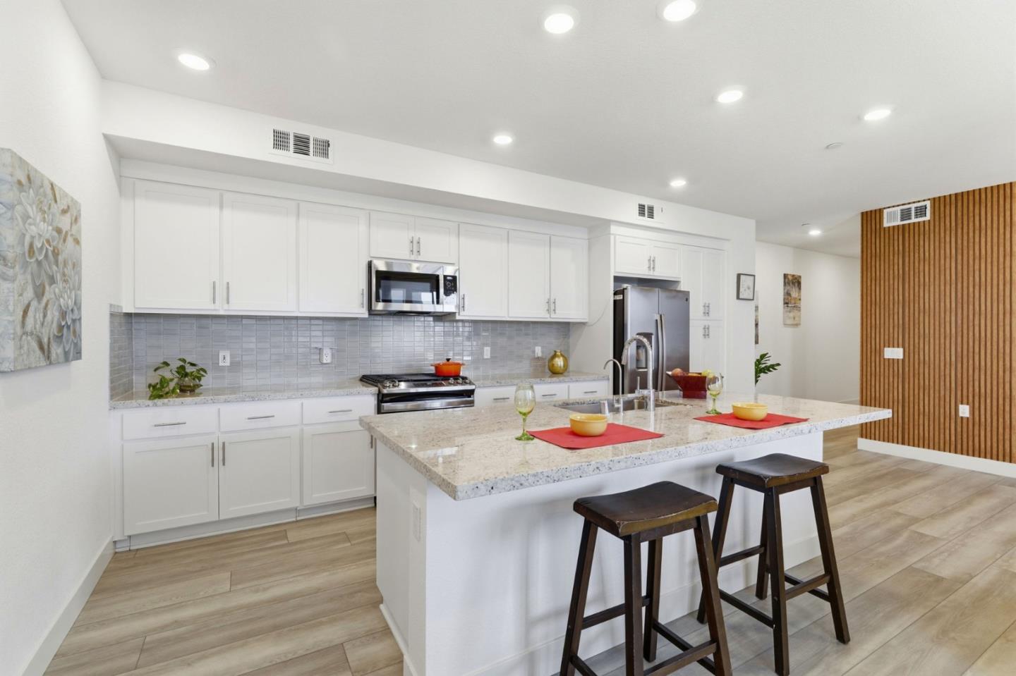 3873 Quantum Drive 303