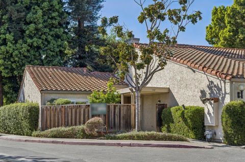 Photo of 142 Mission Drive, East Palo Alto, CA 94303 (MLS # ML82039755)