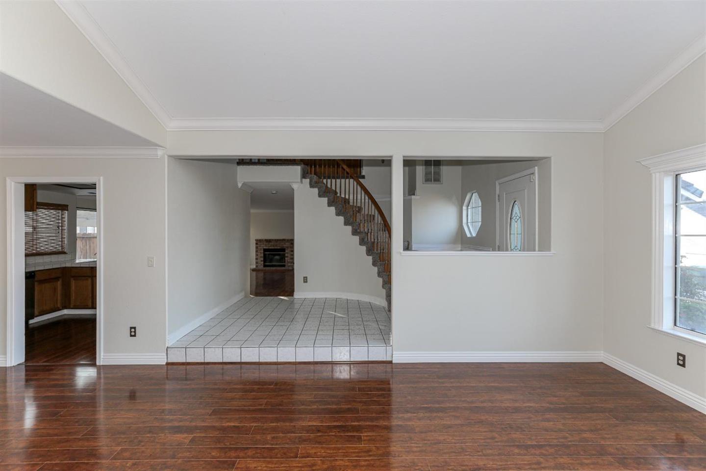 1118 Strawbridge Drive