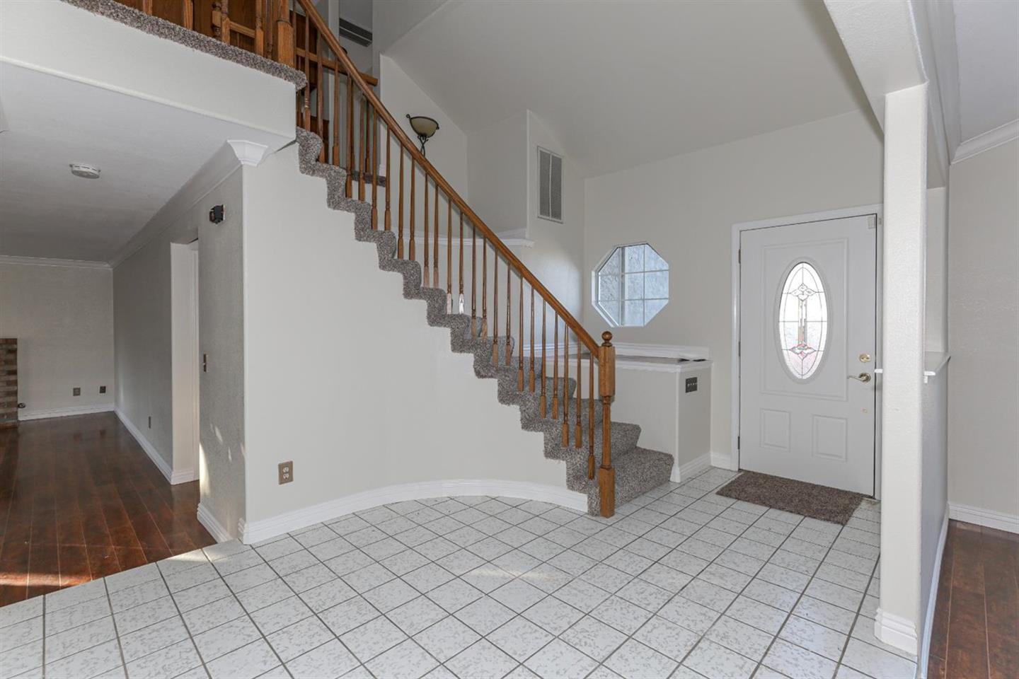 1118 Strawbridge Drive