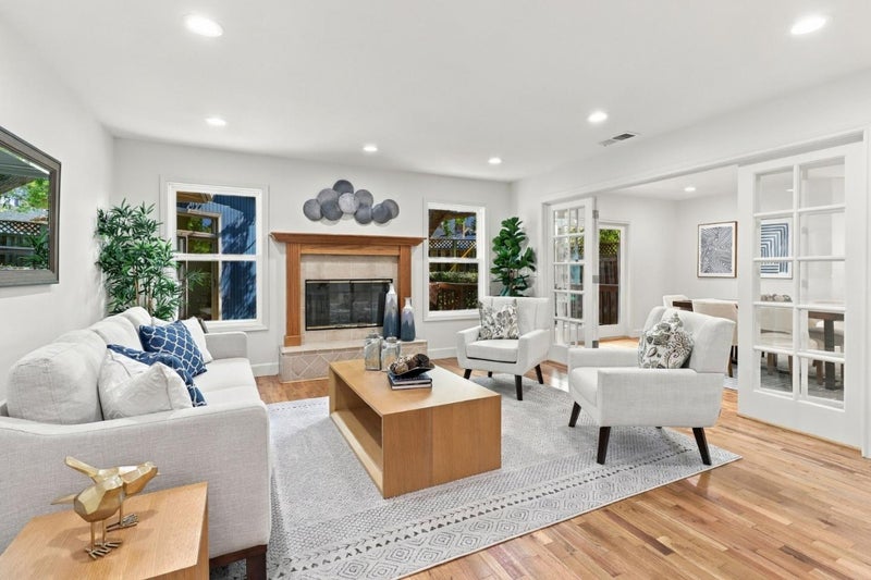 1304 Cherry Court