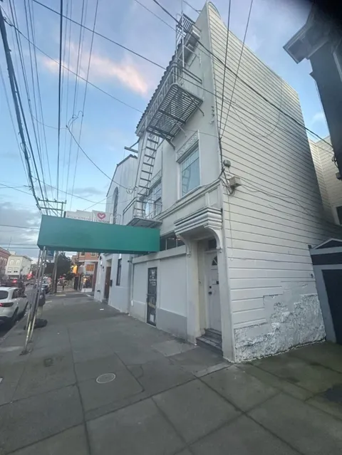 3545 20th Street, San Francisco, CA 94110 - #: ML81995619