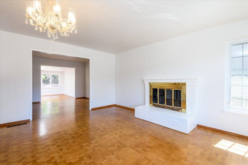16 Malavear Court