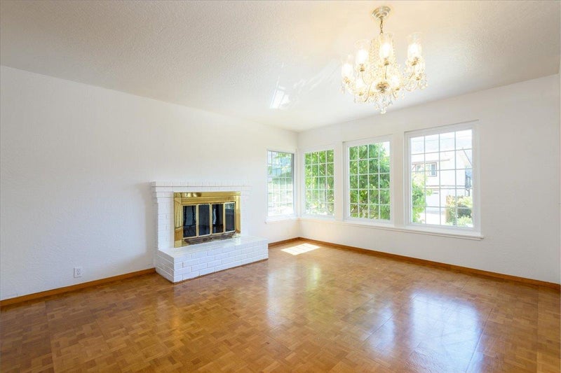 16 Malavear Court