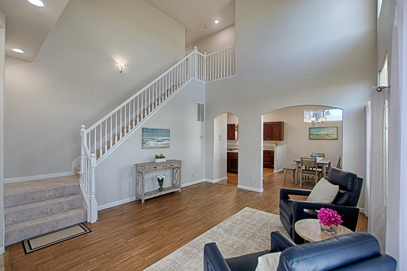 73 Firethorne Way