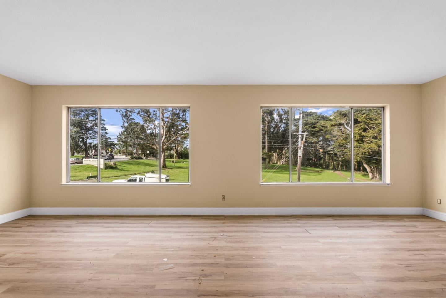 873 University Street