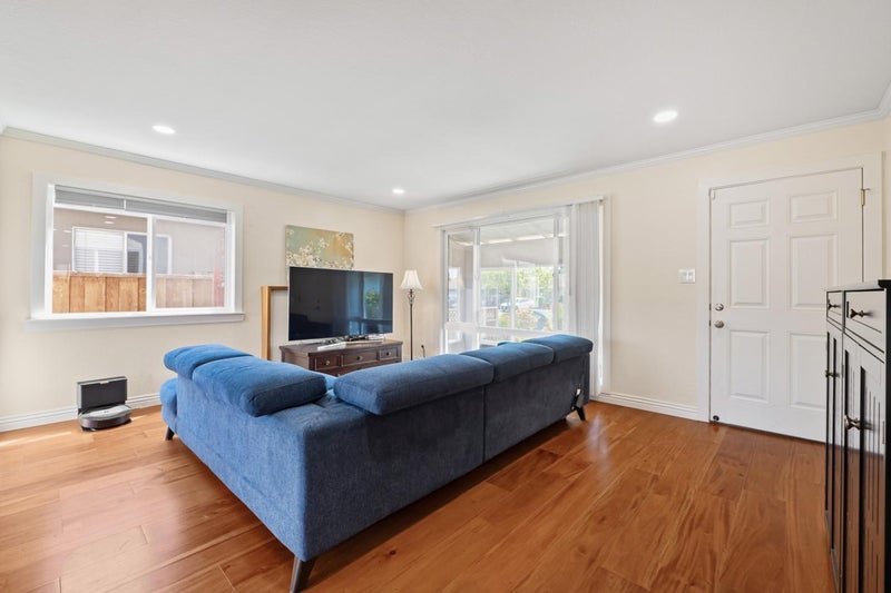 2347 Bennington Lane