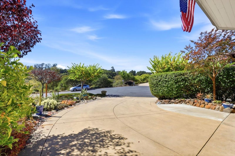 2102 Harborview Court