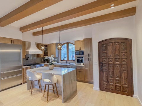 Tiny photo for 960 NE Mission Street, CARMEL, CA 93921 (MLS # ML82062942)